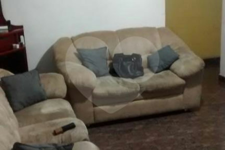 Casa à venda com 4 quartos, sendo 1 suíte, em Parque Vitória, São Paulo, SP