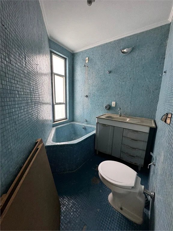 Casa à venda ou para alugar com 4 quartos, sendo 2 suítes, em Vila Andrade, São Paulo, SP