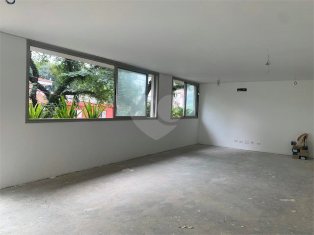 Apartamento à venda com 2 suítes em Alto de Pinheiros, São Paulo, SP
