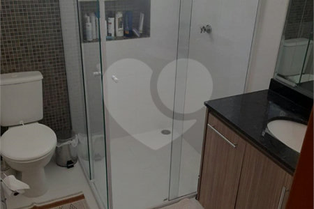 Casa à venda com 3 quartos, sendo 1 suíte,  em Vila Suissa, Mogi das Cruzes, SP