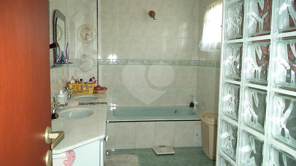 Sobrado à venda com 3 suítes em Vila Nova Mazzei, São Paulo, SP