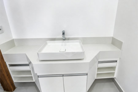 Casa à venda com 4 suítes no condomínio Alphaville Nova Esplanada 1, Votorantim - SP