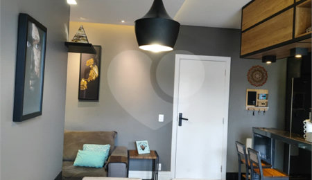Apartamento à venda com 2 quartos, sendo 1 suíte,  em Jardim Tereza Cristina, Jundiaí, SP