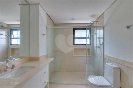 Apartamento à venda com 4 suítes em Jardim Marajoara, São Paulo, SP