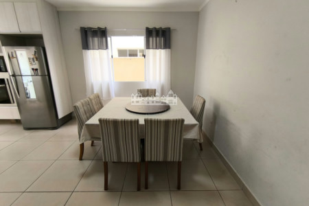 Casa à venda com 3 suítes em Jardim Maristela, Atibaia, SP