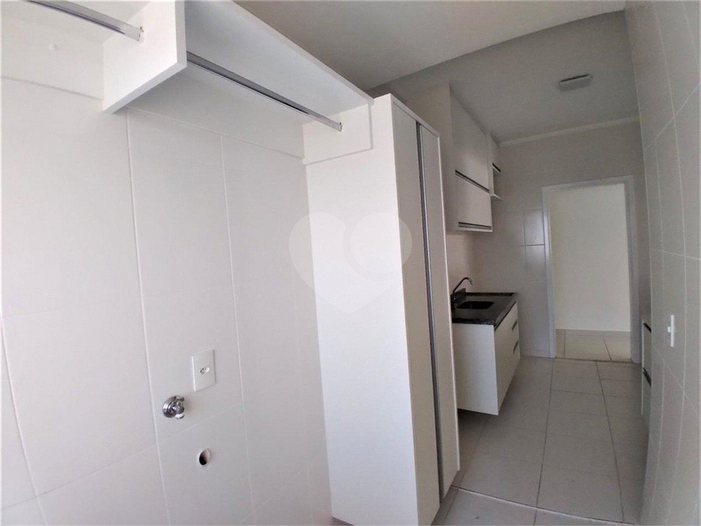 Apartamento para alugar com 2 quartos, sendo 1 suíte, em Parque São Lourenço, Indaiatuba, SP