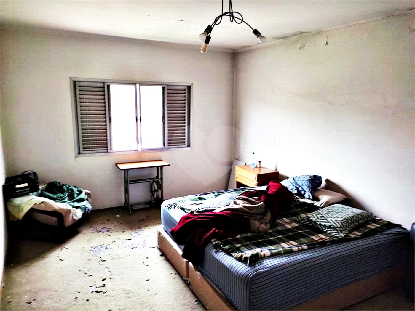 Sobrado à venda com 5 quartos, sendo 2 suítes, em Vila Nova Cachoeirinha, São Paulo, SP