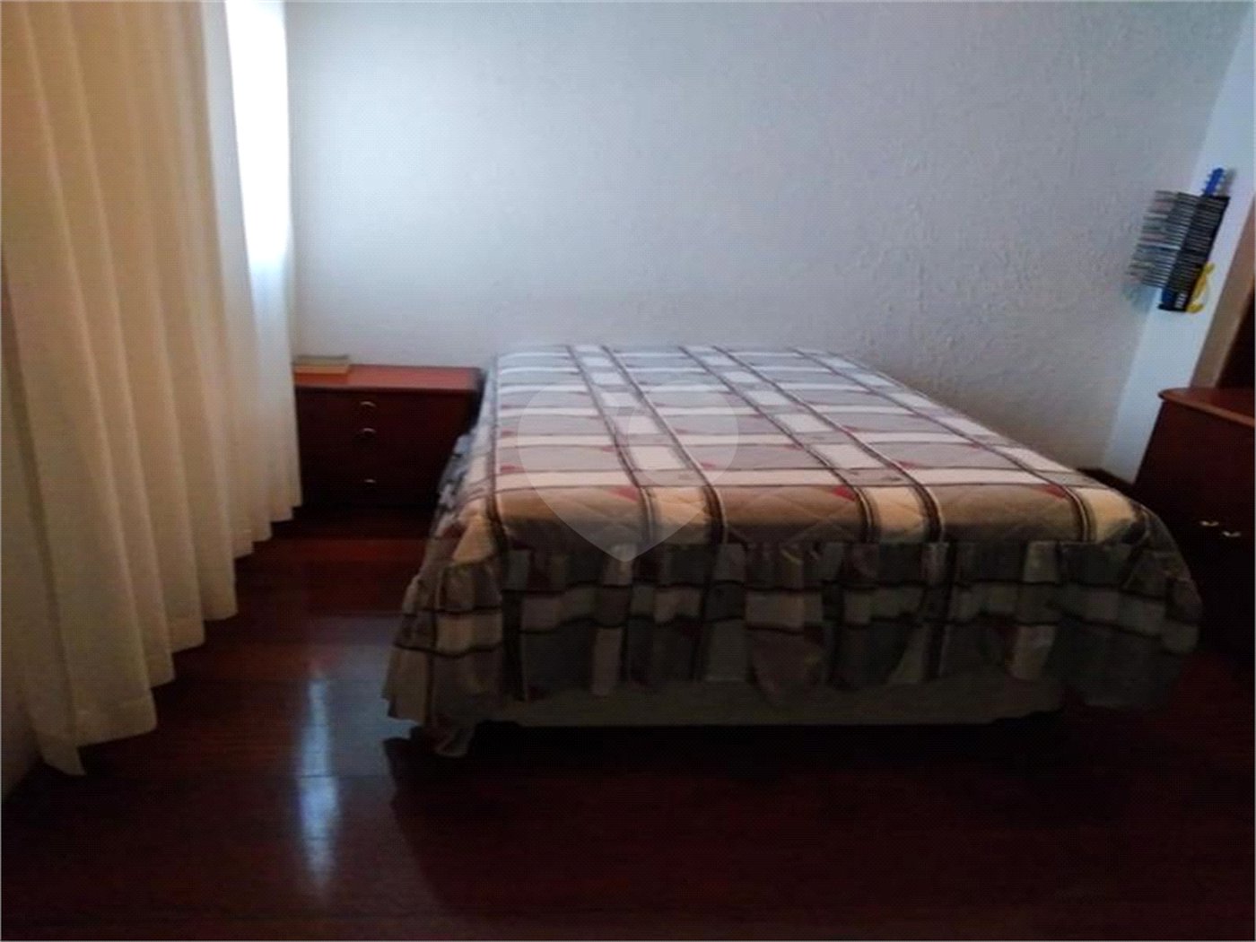 Sobrado à venda com 3 quartos, sendo 2 suítes, em Jardim Santa Emília, São Paulo, SP