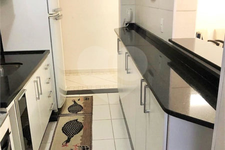 Apartamento à venda com 2 quartos em Jardim Panorama, Valinhos, SP