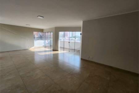 Apartamento à venda com 4 quartos, sendo 2 suítes, no Centro, Araraquara, SP