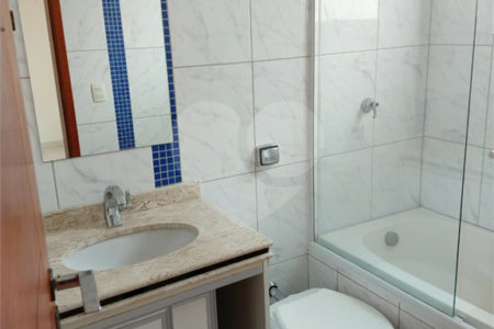 Sobrado à venda com 3 quartos, sendo 1 suíte, em Vila Mazzei, São Paulo, SP