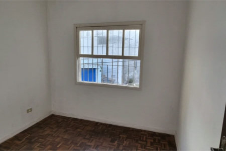 Casa à venda com 3 quartos, sendo 1 suíte, em Jardim Rosa Maria, São Paulo, SP
