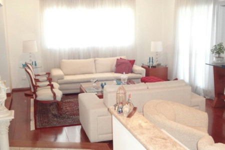 Apartamento à venda com 4 quartos, sendo 3 suítes, em Indianópolis, São Paulo, SP