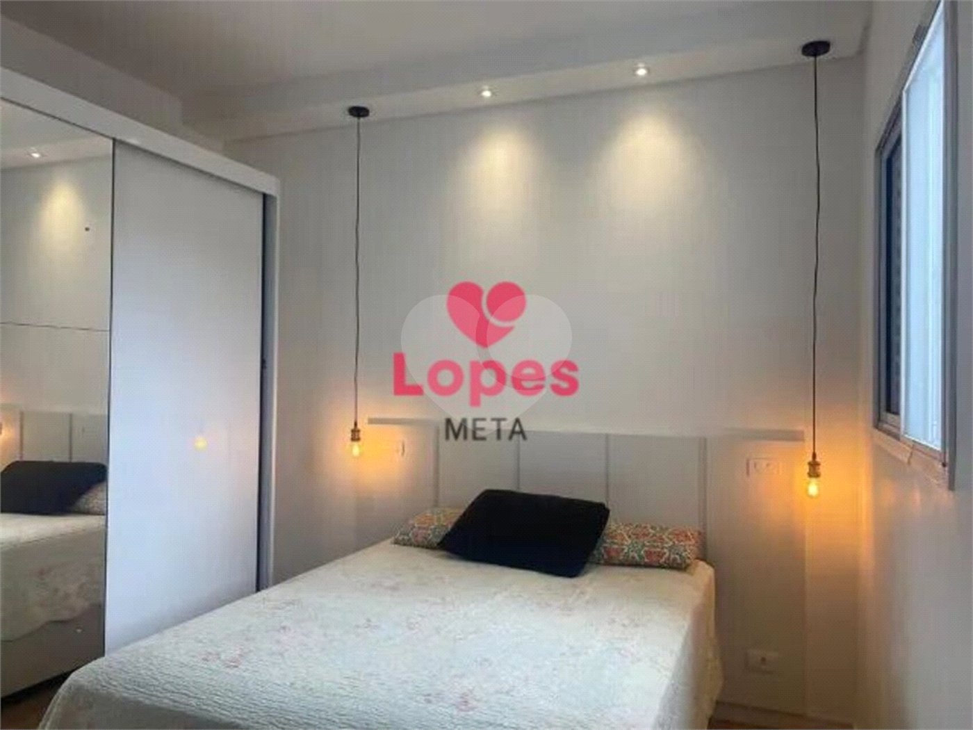 Apartamento à venda com 2 quartos, sendo 1 suíte, em Pagador de Andrade, Jacareí, SP