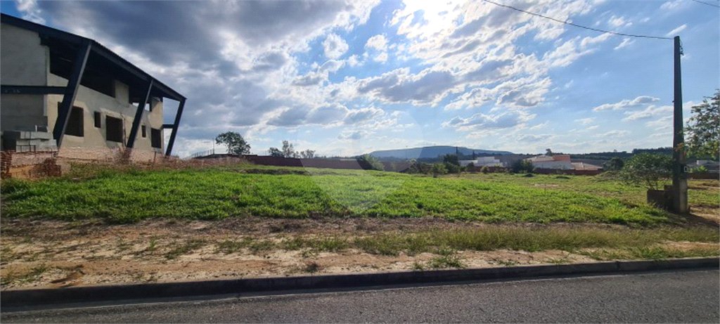Terreno à venda no condomínio Village Ipanema 2, Araçoiaba da Serra - SP