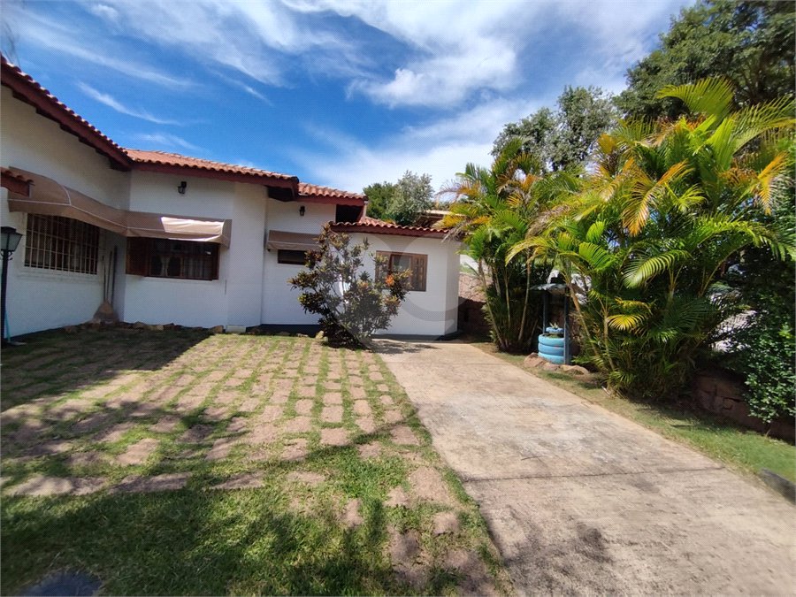 Casa à venda com 3 quartos, sendo 1 suíte, em Parque dos Cafezais IV, Itupeva, SP