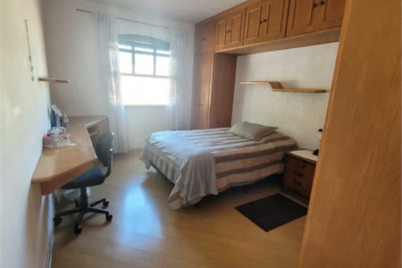 Sobrado à venda com 3 quartos, sendo 1 suíte,  em Jardim da Glória, Cotia, SP
