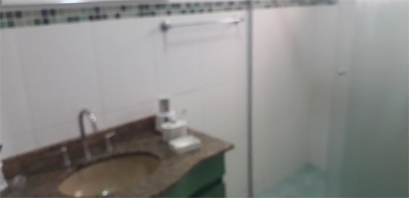 Casa à venda com 3 quartos, sendo 2 suítes,  em Jardim Leonor, São Paulo, SP