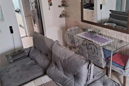 Casa à venda com 2 quartos no condomínio Viva Caucaia Iv, Cotia - SP