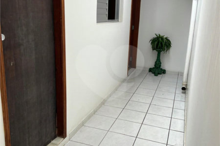 Casa à venda com 3 quartos, sendo 1 suíte, em Vila Mariana, São Paulo, SP