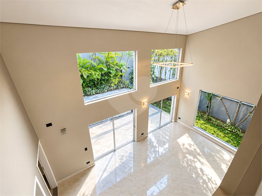 Casa à venda com 4 suítes no condomínio Swiss Park, São Bernardo do Campo - SP