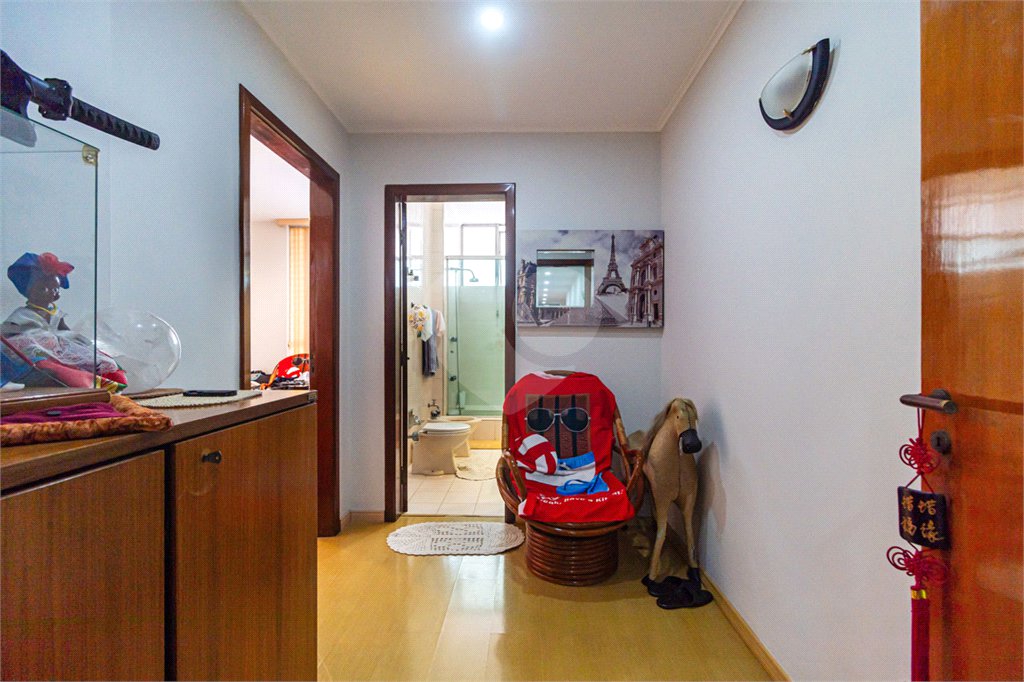 Apartamento à venda ou para alugar com 4 quartos, sendo 1 suíte,  em Jardim América, São Paulo, SP