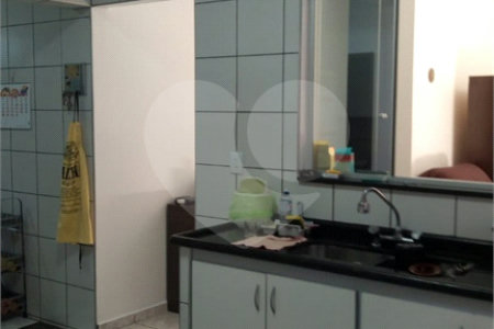 Casa Térrea à venda com 3 quartos, sendo 1 suíte, em Jardim Oriental, São Paulo, SP