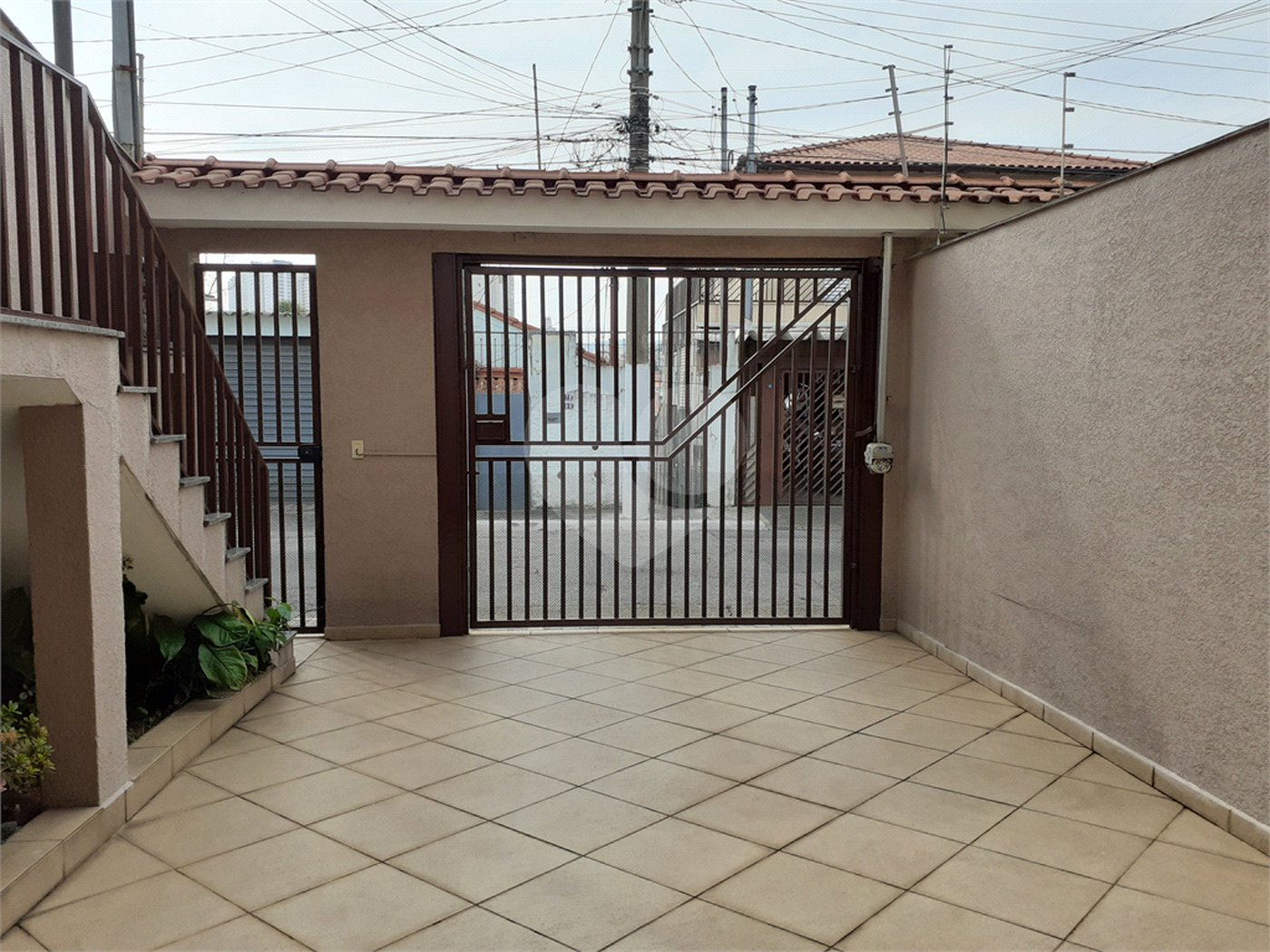 Sobrado à venda com 3 suítes em Vila Mariza Mazzei, São Paulo, SP