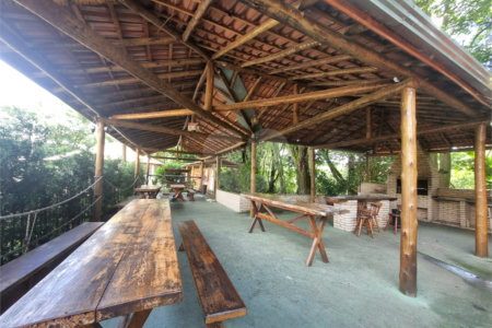 Casa à venda com 2 quartos, sendo 1 suíte,  em Aparecidinha, Sorocaba, SP