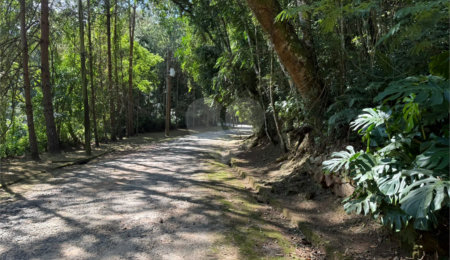 Terreno à venda no condomínio Alpes da Cantareira, Mairiporã - SP