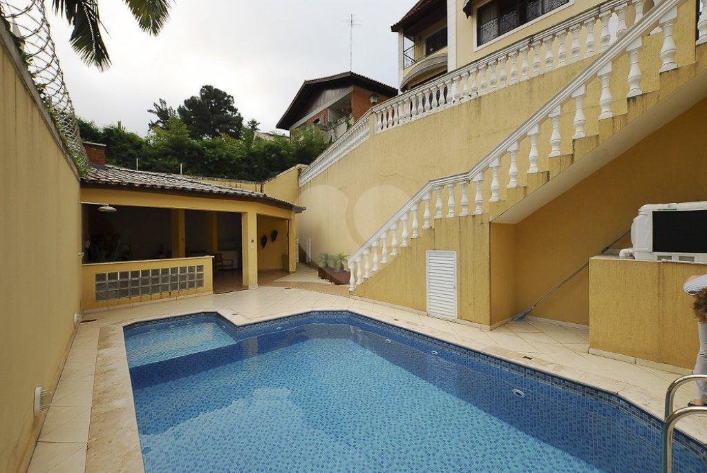 Casa à venda com 5 suítes em Jardim Marajoara, São Paulo, SP
