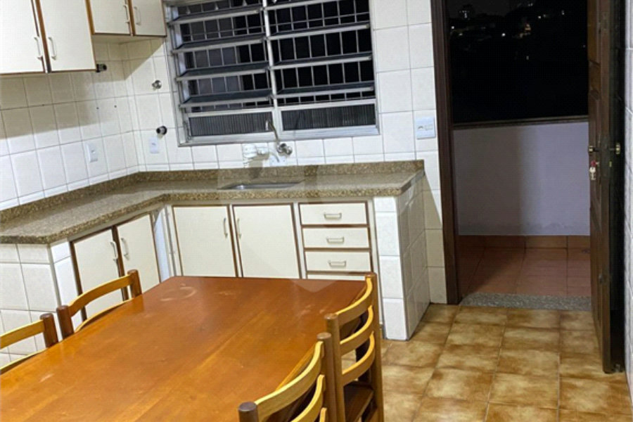 Sobrado para alugar com 3 quartos, sendo 1 suíte, em Vila Nova Cachoeirinha, São Paulo, SP