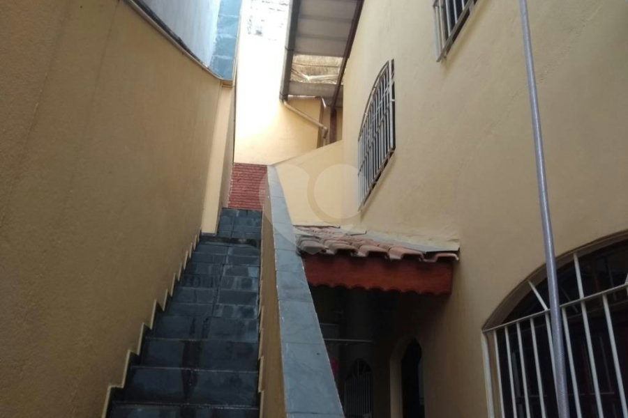 Sobrado à venda com 3 quartos, sendo 1 suíte,  em Vila Guilherme, São Paulo, SP