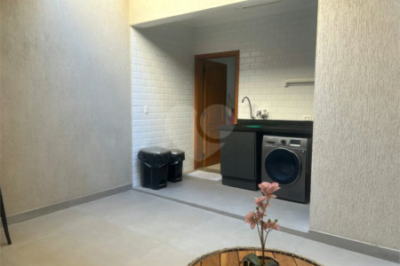 Casa à venda com 3 quartos, sendo 1 suíte,  em Vila Nair, São Paulo, SP