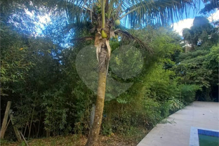 Casa à venda com 4 suítes no condomínio Estância Marambaia, Vinhedo - SP