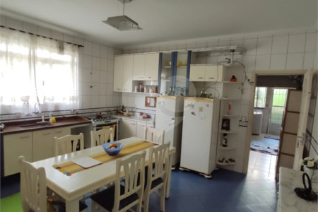 Sobrado à venda com 4 quartos, sendo 1 suíte, em Vila Maria Alta, São Paulo, SP