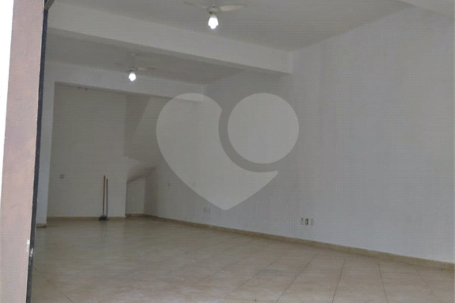 Prédio à venda em Santana, São Paulo, SP