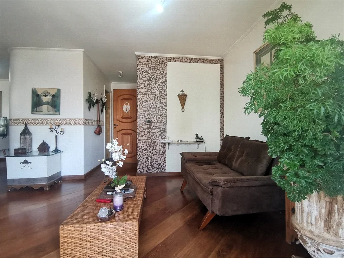 Apartamento à venda com 3 quartos, sendo 1 suíte,  em Vila Andrade, São Paulo, SP