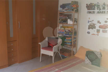 Sobrado à venda com 3 quartos, sendo 1 suíte, em Vila Medeiros, São Paulo, SP