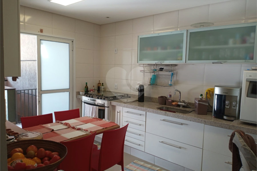 Casa à venda com 3 quartos, sendo 1 suíte, em Vila Guilherme, São Paulo, SP