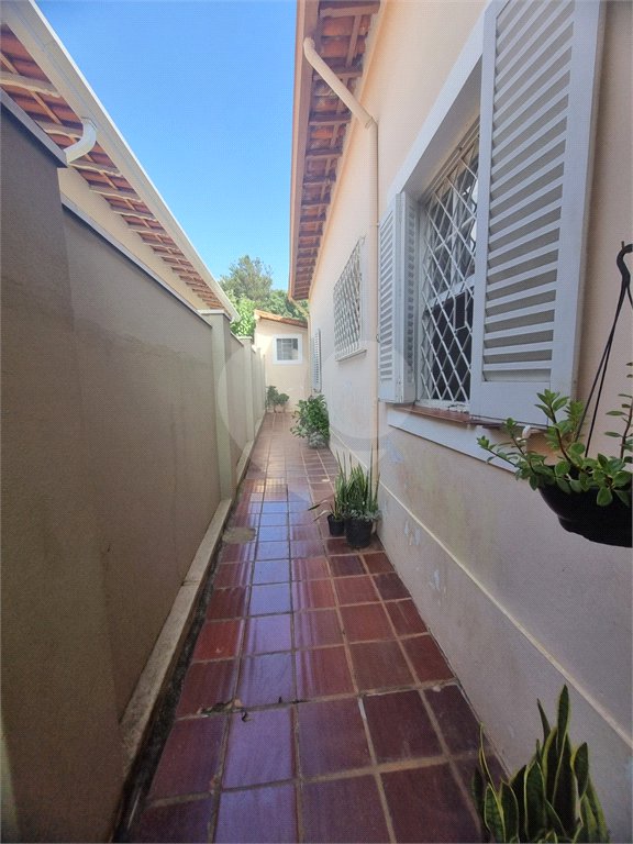 Casa à venda com 3 quartos no Centro, Vinhedo, SP