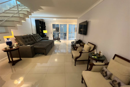 Casa à venda com 4 suítes no condomínio Bellagio, São Paulo - SP