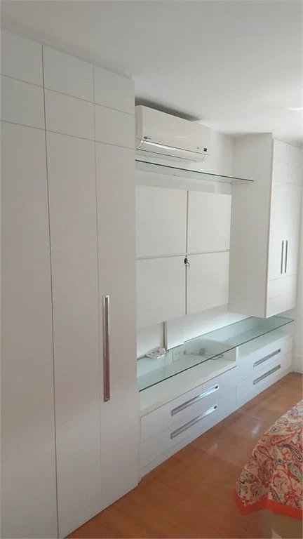 Apartamento à venda com 3 suítes em Vila Andrade, São Paulo, SP