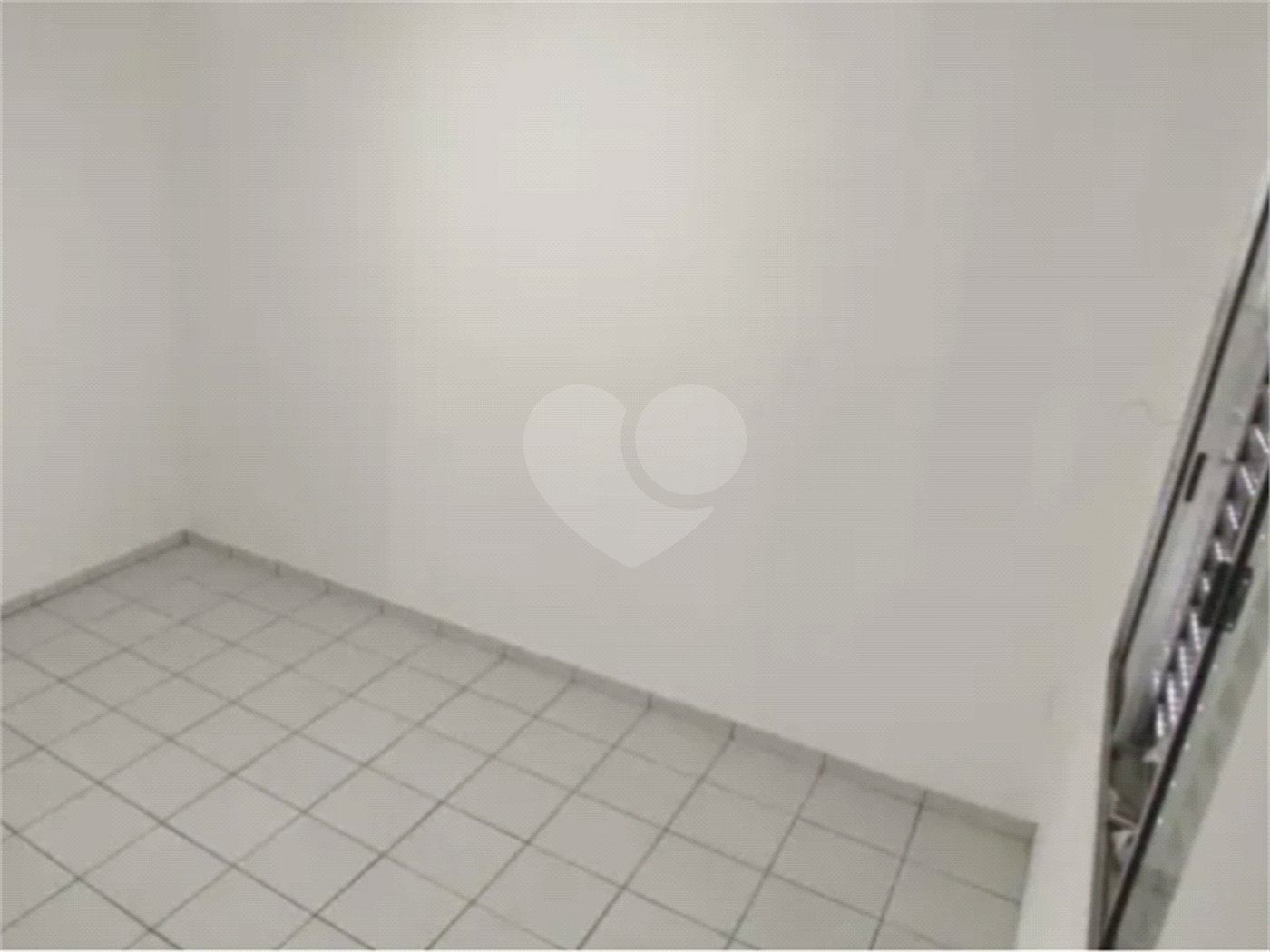 Sobrado à venda com 3 quartos, sendo 1 suíte, em Jardim Pinheiros, São Paulo, SP