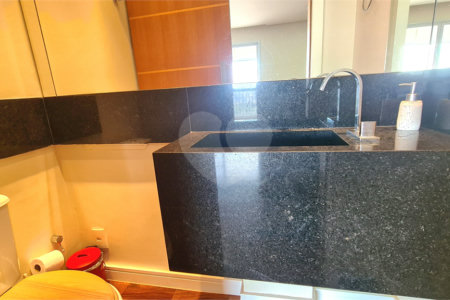Apartamento à venda ou para alugar com 3 quartos, sendo 2 suítes, em Pinheiros, São Paulo, SP