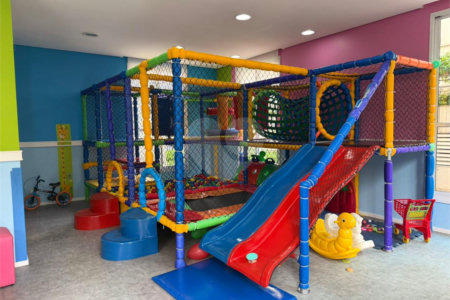 Apartamento à venda com 3 quartos, sendo 1 suíte,  em Vila Regente Feijó, São Paulo, SP