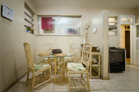 Apartamento à venda com 3 quartos, sendo 1 suíte,  em Copacabana, Rio de Janeiro, RJ