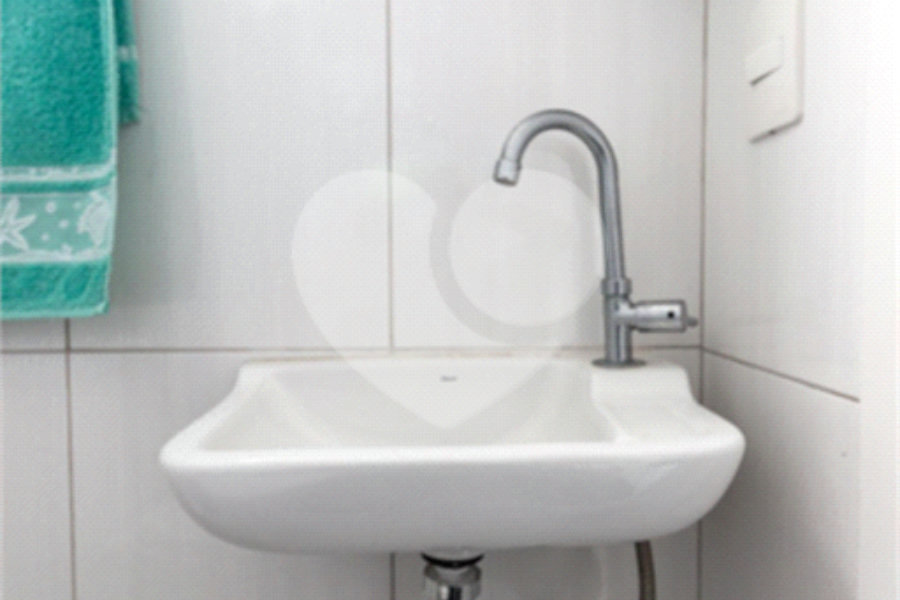 Apartamento à venda com 3 quartos, sendo 1 suíte, em Santa Teresinha, São Paulo, SP