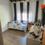 CASA EM CONDOMÍNIO FECHADO COM 220M² Área Construída e 1500m² de Area Total com 4 Suítes. Cond Village de Atibaia - Atibaia -Sp