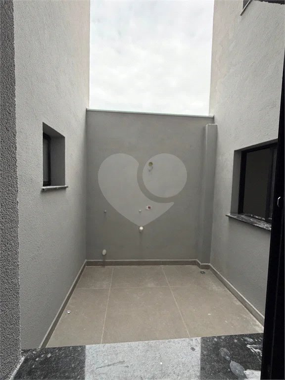 Apartamento com 45.65m² , 2 dormitórios , 1 vaga de garagem , à venda no Parque Oratório em Santo André.